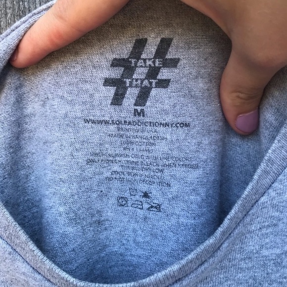 Graphic Tee - Picture 3 of 4